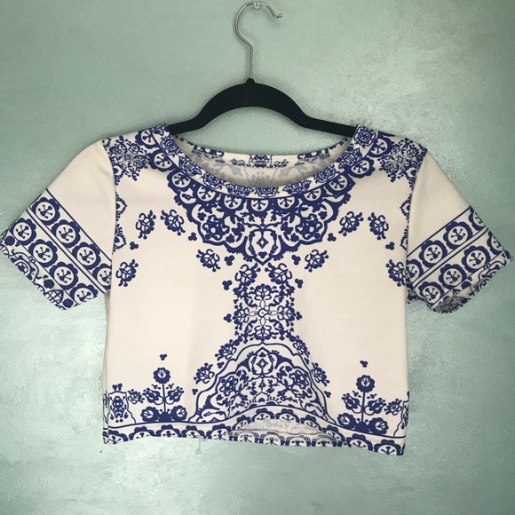 Patterned Set - Picture 3 of 4